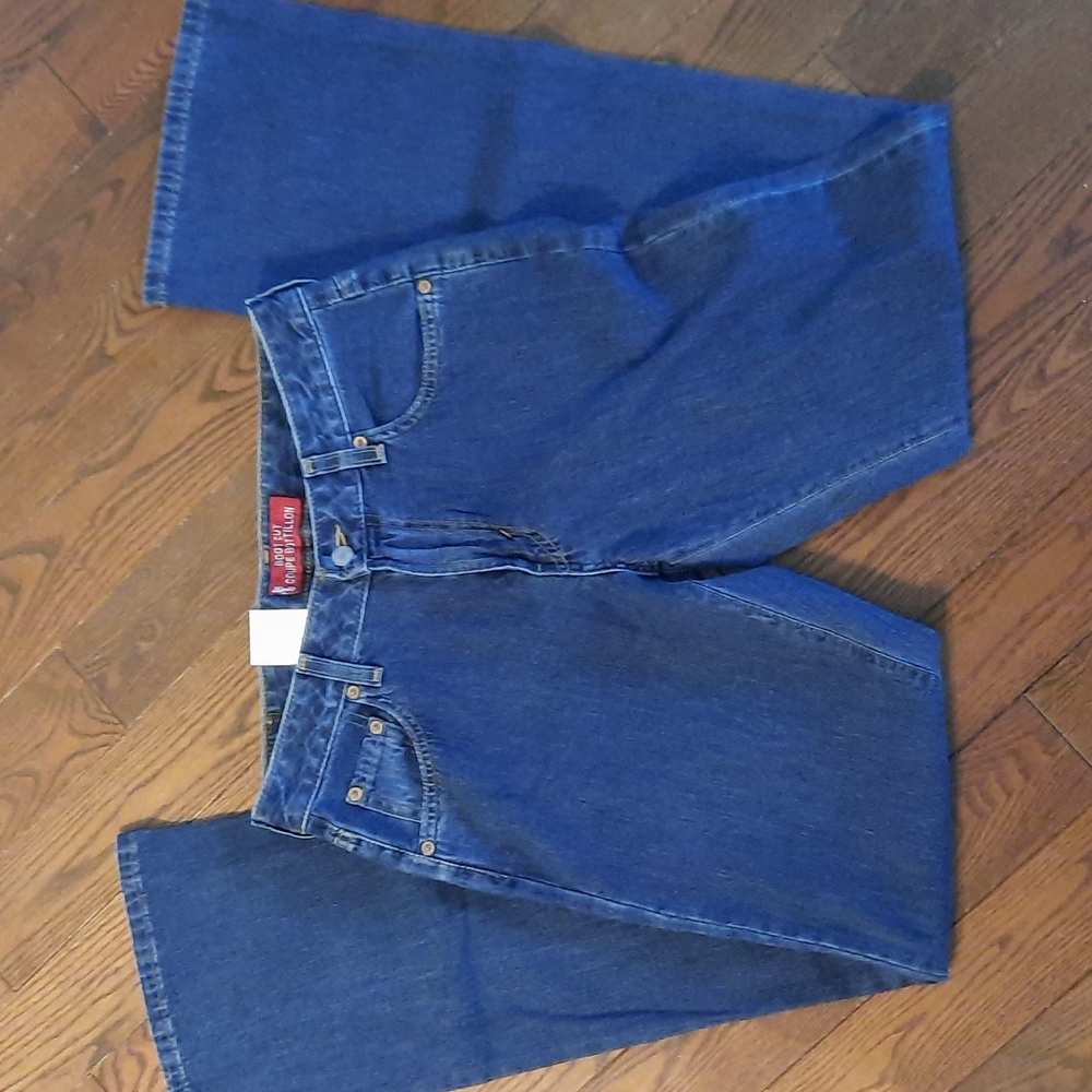 NWT Levi's Bootcut Jeans, Size 9